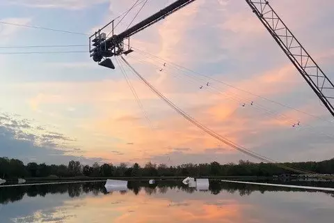 Wasserski- oder Wakeboarden